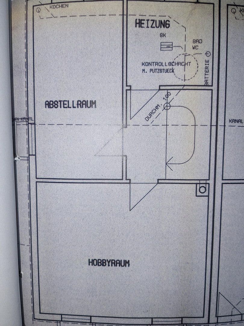 Prodej domu 90 m², pozemek 145 m², Markgröningen, Bádensko-Württembersko Prodej domu 90 m², pozemek 145 m², Markgröningen, Bádensko-Württembersko