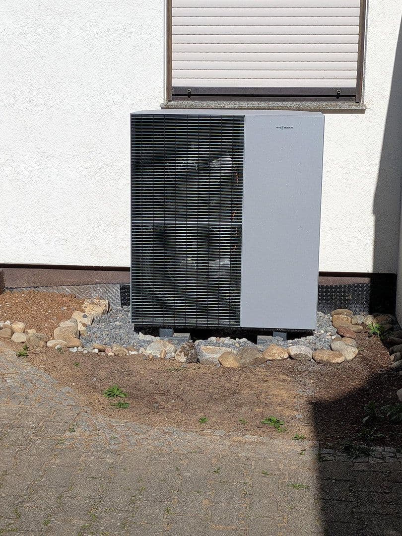 Prodej domu 90 m², pozemek 145 m², Markgröningen, Bádensko-Württembersko Prodej domu 90 m², pozemek 145 m², Markgröningen, Bádensko-Württembersko