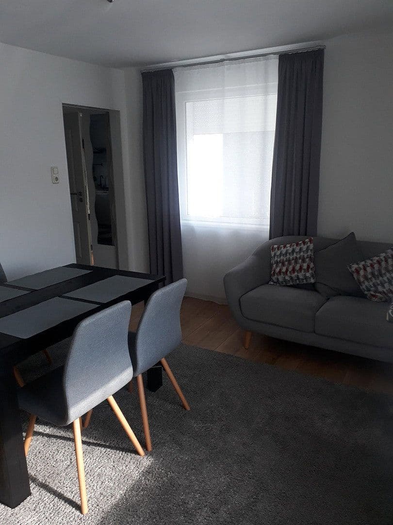 Prodej domu 69 m², pozemek 169 m², Sippelweg, 10, Stuttgart, Bádensko-Württembersko Prodej domu 69 m², pozemek 169 m², Sippelweg, 10, Stuttgart, Bádensko-Württembersko
