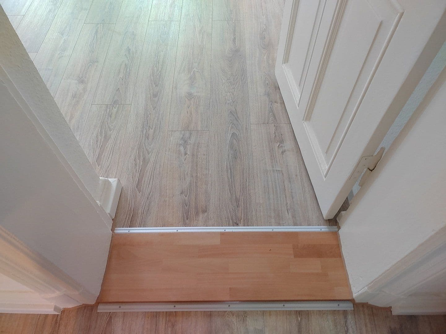Pronájem bytu 2+1 46 m², Kaiserstraße 59, Kiel, Šlesvicko-Holštýnsko Pronájem bytu 2+1 46 m², Kaiserstraße 59, Kiel, Šlesvicko-Holštýnsko