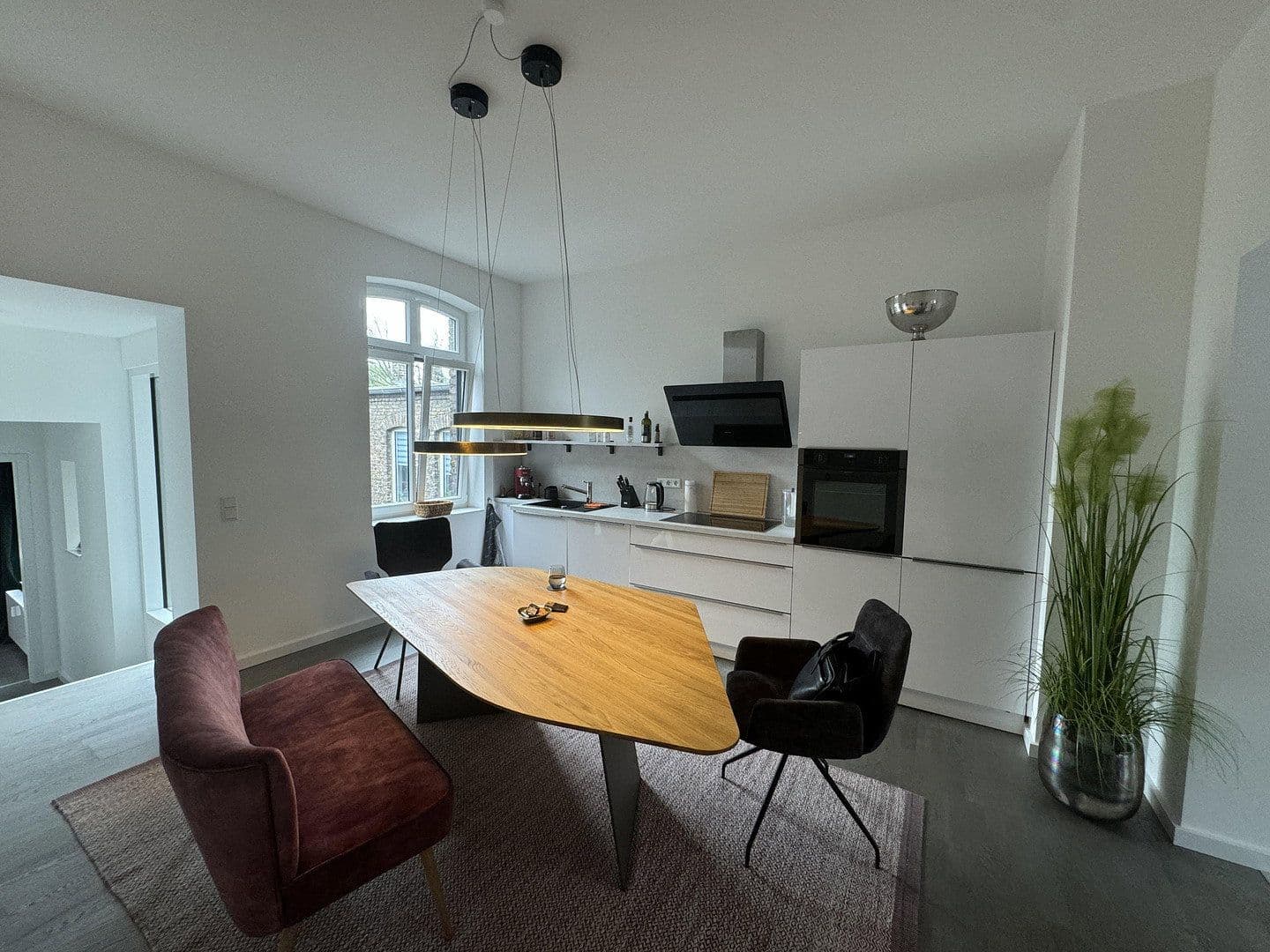 Pronájem bytu 2+1 92 m², Neuss, Severní Porýní-Vestfálsko Pronájem bytu 2+1 92 m², Neuss, Severní Porýní-Vestfálsko