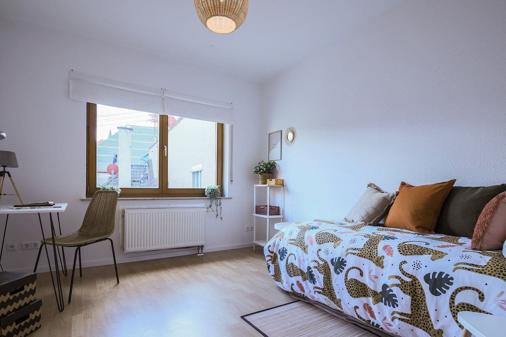 Pronájem bytu 5+1 177 m², Albersweiler, Porýní-Falc Pronájem bytu 5+1 177 m², Albersweiler, Porýní-Falc