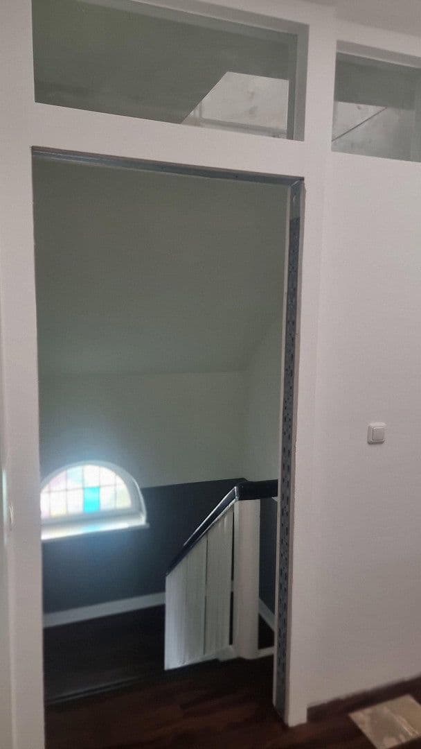 Pronájem bytu 4+kk 85 m², Holteistraße 74, Duisburg, Severní Porýní-Vestfálsko Pronájem bytu 4+kk 85 m², Holteistraße 74, Duisburg, Severní Porýní-Vestfálsko