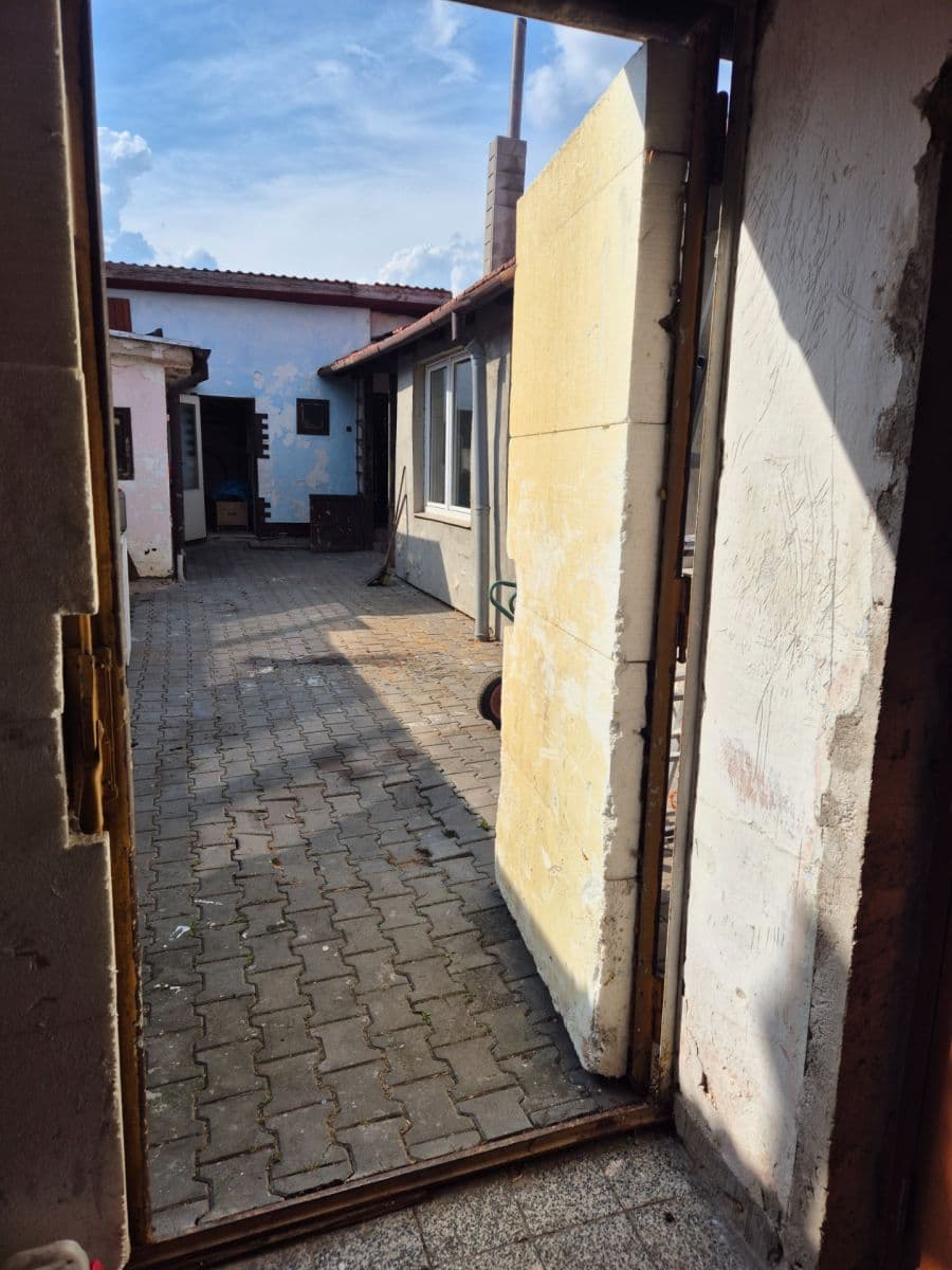Prodej domu 150 m², pozemek 322 m², Bratčice, Jihomoravský kraj Prodej domu 150 m², pozemek 322 m², Bratčice, Jihomoravský kraj