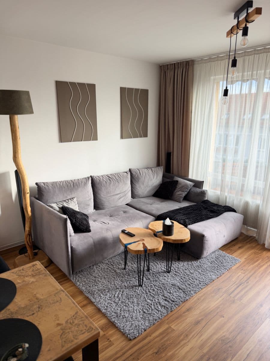 Pronájem bytu 2+1 48 m², Slunečná, Nupaky, Středočeský kraj Pronájem bytu 2+1 48 m², Slunečná, Nupaky, Středočeský kraj