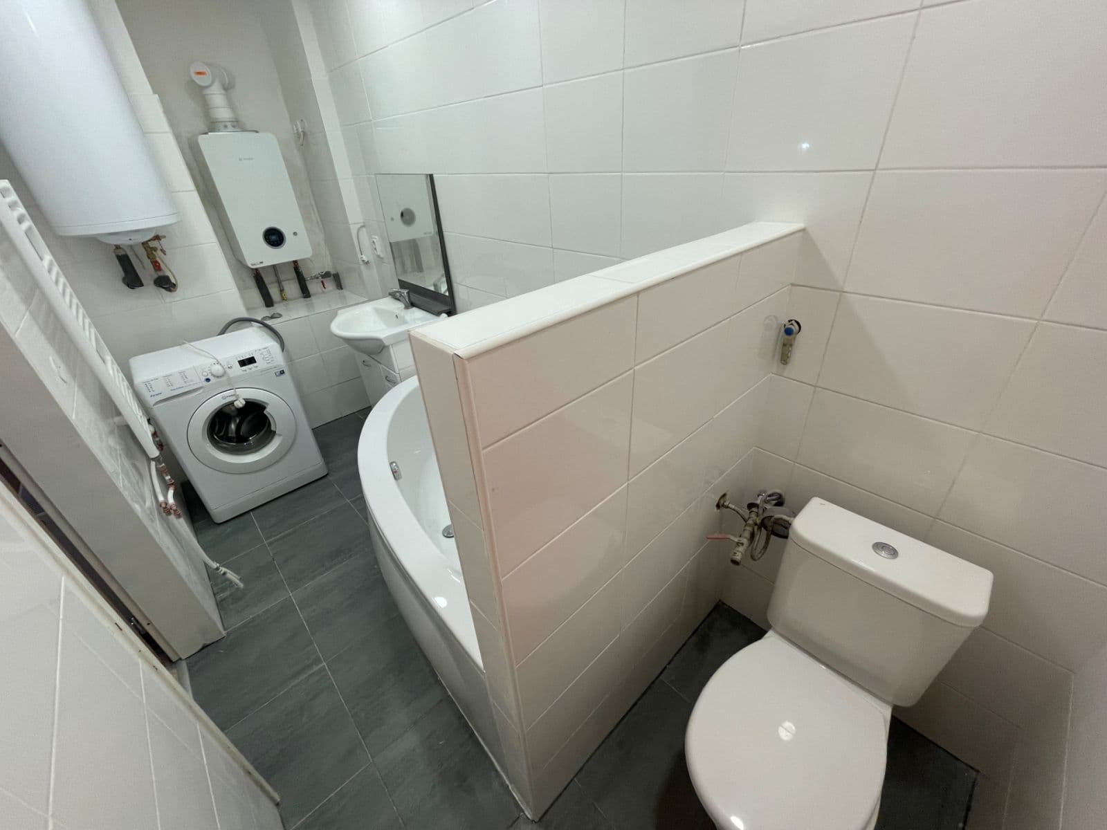 Pronájem bytu 2+kk 62 m², Sevastopolská, Praha, Praha Pronájem bytu 2+kk 62 m², Sevastopolská, Praha, Praha