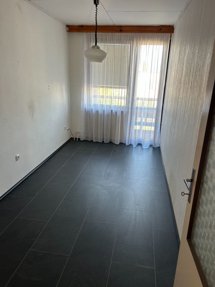 Prodej domu 150 m², pozemek 93 m², Za Lípou, Hradec Králové, Královéhradecký kraj Prodej domu 150 m², pozemek 93 m², Za Lípou, Hradec Králové, Královéhradecký kraj