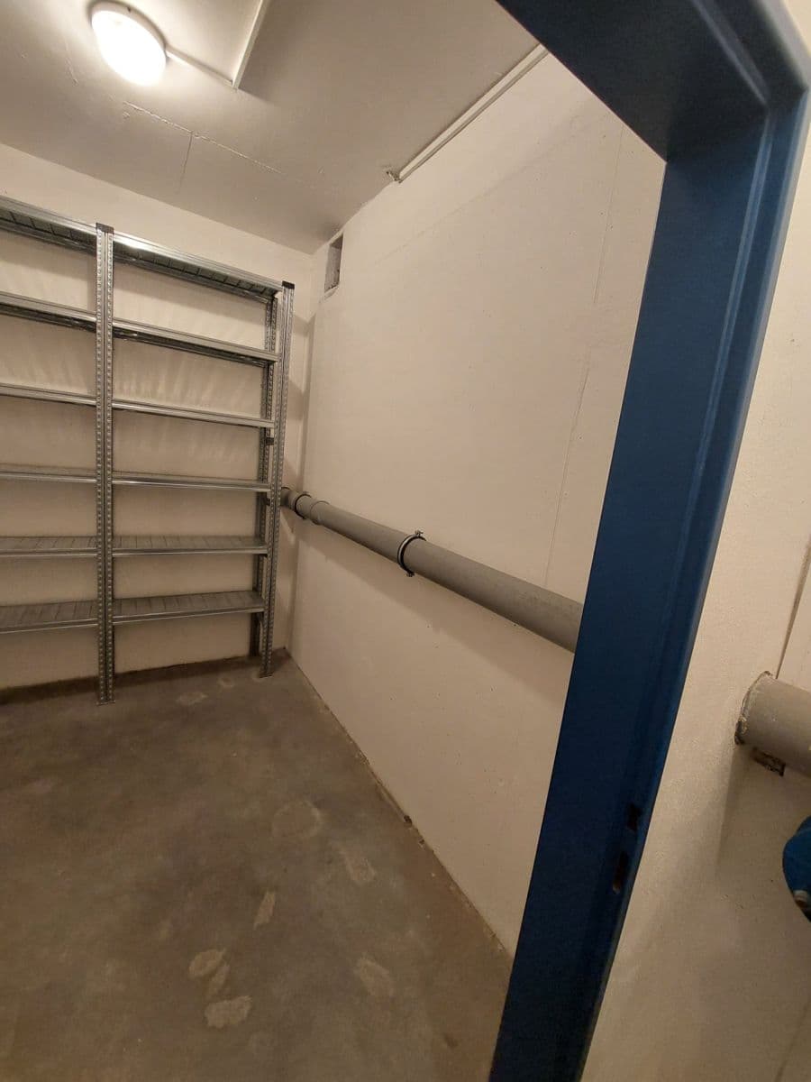 Prodej nebytového prostoru 7 m², Pelzova, Praha, Praha Prodej nebytového prostoru 7 m², Pelzova, Praha, Praha