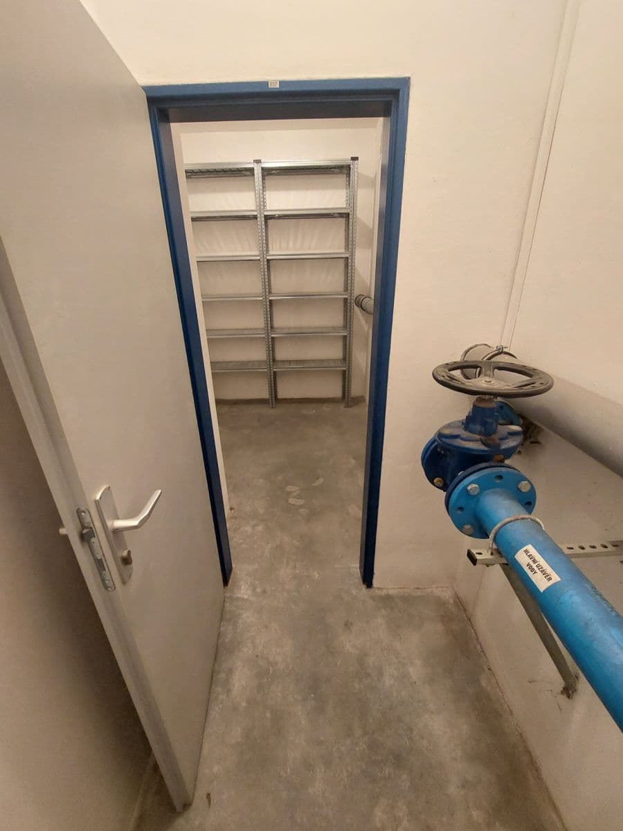 Prodej nebytového prostoru 7 m², Pelzova, Praha, Praha Prodej nebytového prostoru 7 m², Pelzova, Praha, Praha