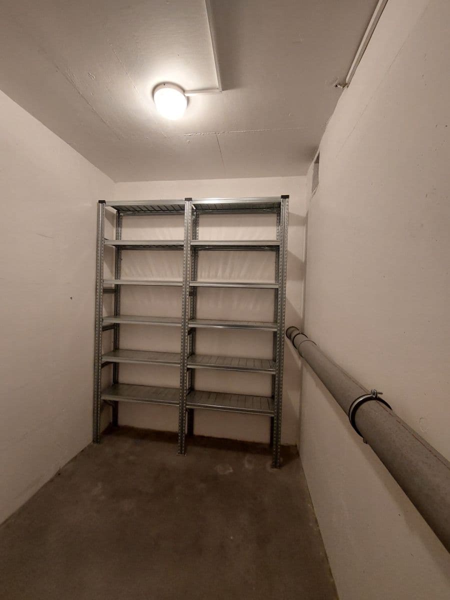 Prodej nebytového prostoru 7 m², Pelzova, Praha, Praha Prodej nebytového prostoru 7 m², Pelzova, Praha, Praha