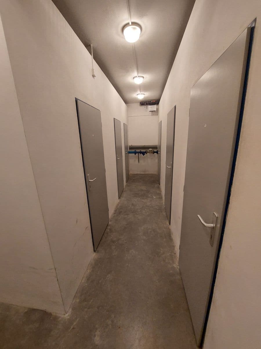 Prodej nebytového prostoru 7 m², Pelzova, Praha, Praha Prodej nebytového prostoru 7 m², Pelzova, Praha, Praha