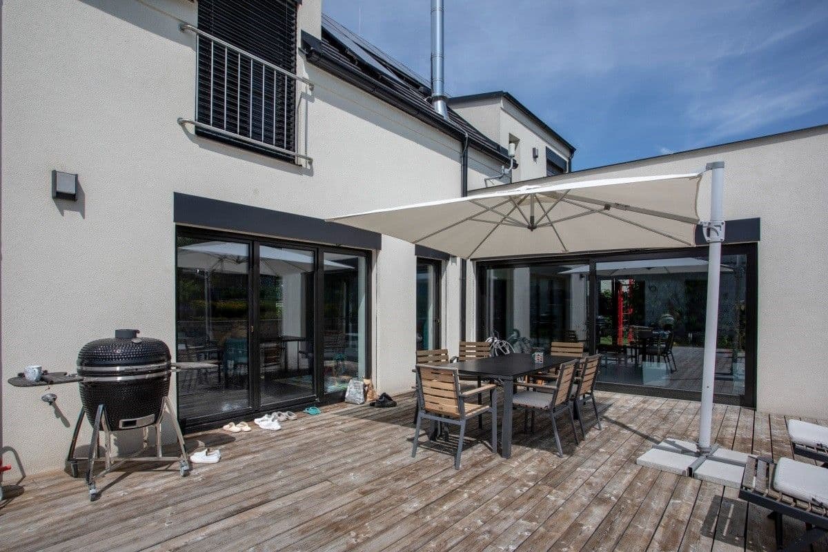 Pronájem domu 200 m², pozemek 1.000 m², Kounice, Středočeský kraj Pronájem domu 200 m², pozemek 1.000 m², Kounice, Středočeský kraj