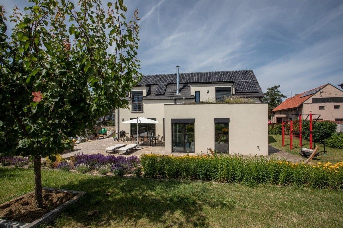 Pronájem domu 200 m², pozemek 1.000 m², Kounice, Středočeský kraj Pronájem domu 200 m², pozemek 1.000 m², Kounice, Středočeský kraj