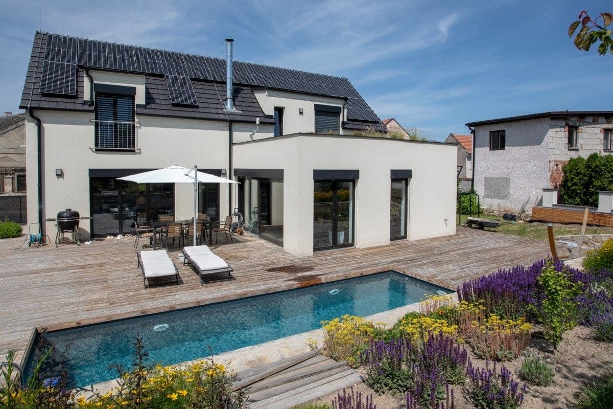Pronájem domu 200 m², pozemek 1.000 m², Kounice, Středočeský kraj Pronájem domu 200 m², pozemek 1.000 m², Kounice, Středočeský kraj