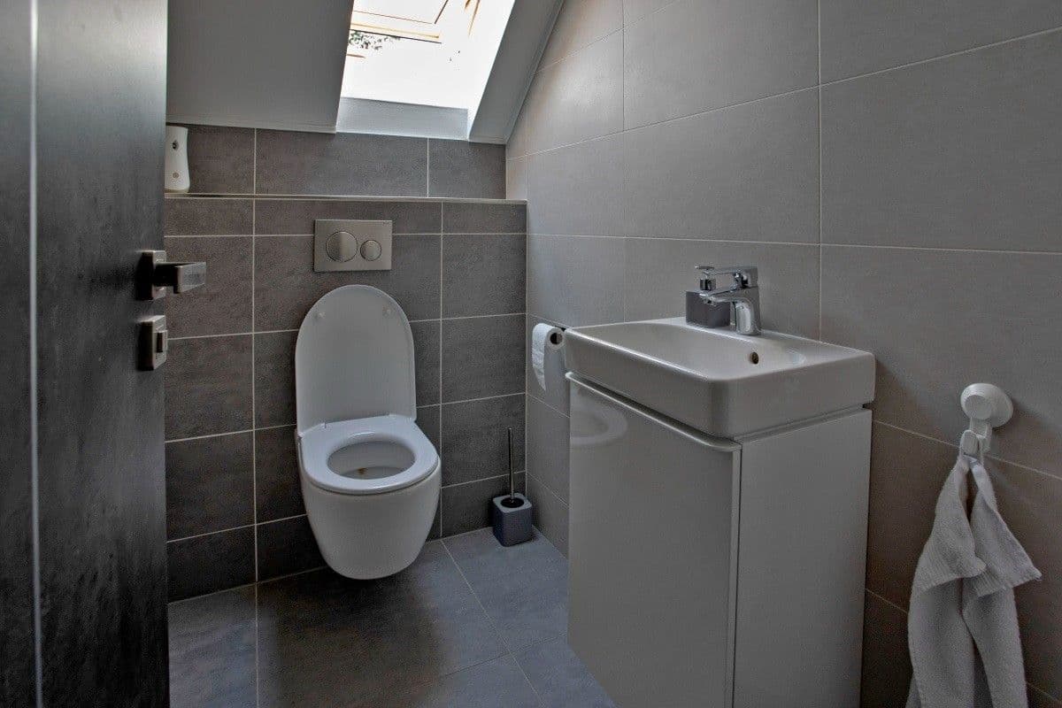 Pronájem domu 200 m², pozemek 1.000 m², Kounice, Středočeský kraj Pronájem domu 200 m², pozemek 1.000 m², Kounice, Středočeský kraj