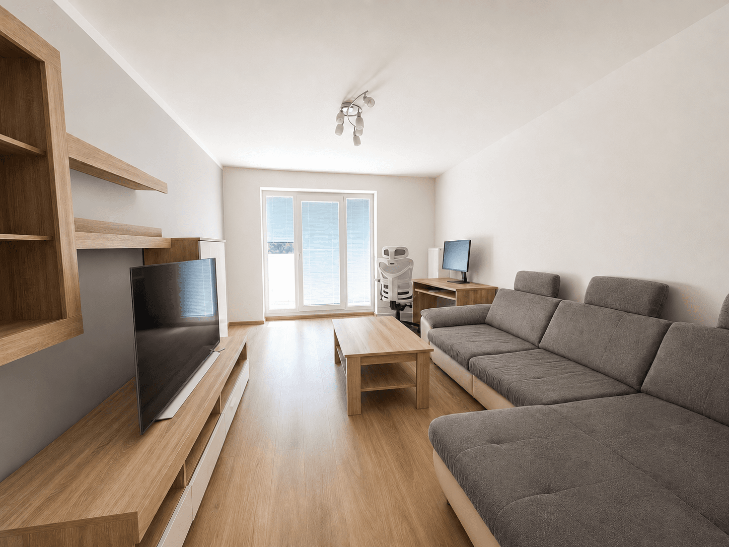 Prodej bytu 2+1 56 m², Horoušanská, Praha, Praha Prodej bytu 2+1 56 m², Horoušanská, Praha, Praha