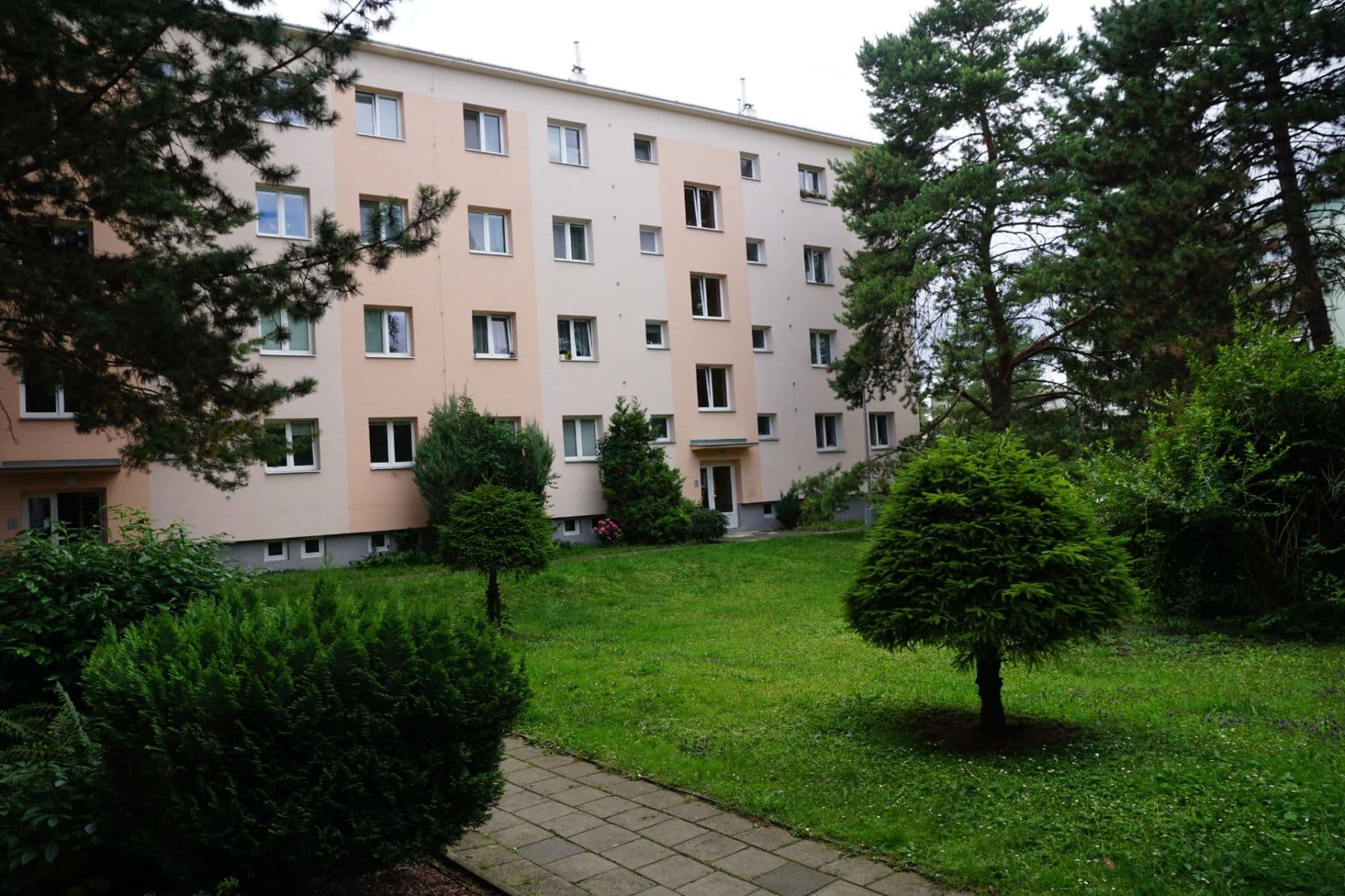 Prodej bytu 3+1 65 m², Mozartova, Olomouc, Olomoucký kraj Prodej bytu 3+1 65 m², Mozartova, Olomouc, Olomoucký kraj