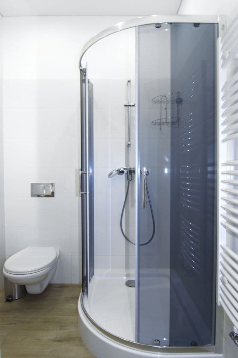 Pronájem bytu 2+kk 40 m², Vřídelní, Karlovy Vary, Karlovarský kraj Pronájem bytu 2+kk 40 m², Vřídelní, Karlovy Vary, Karlovarský kraj