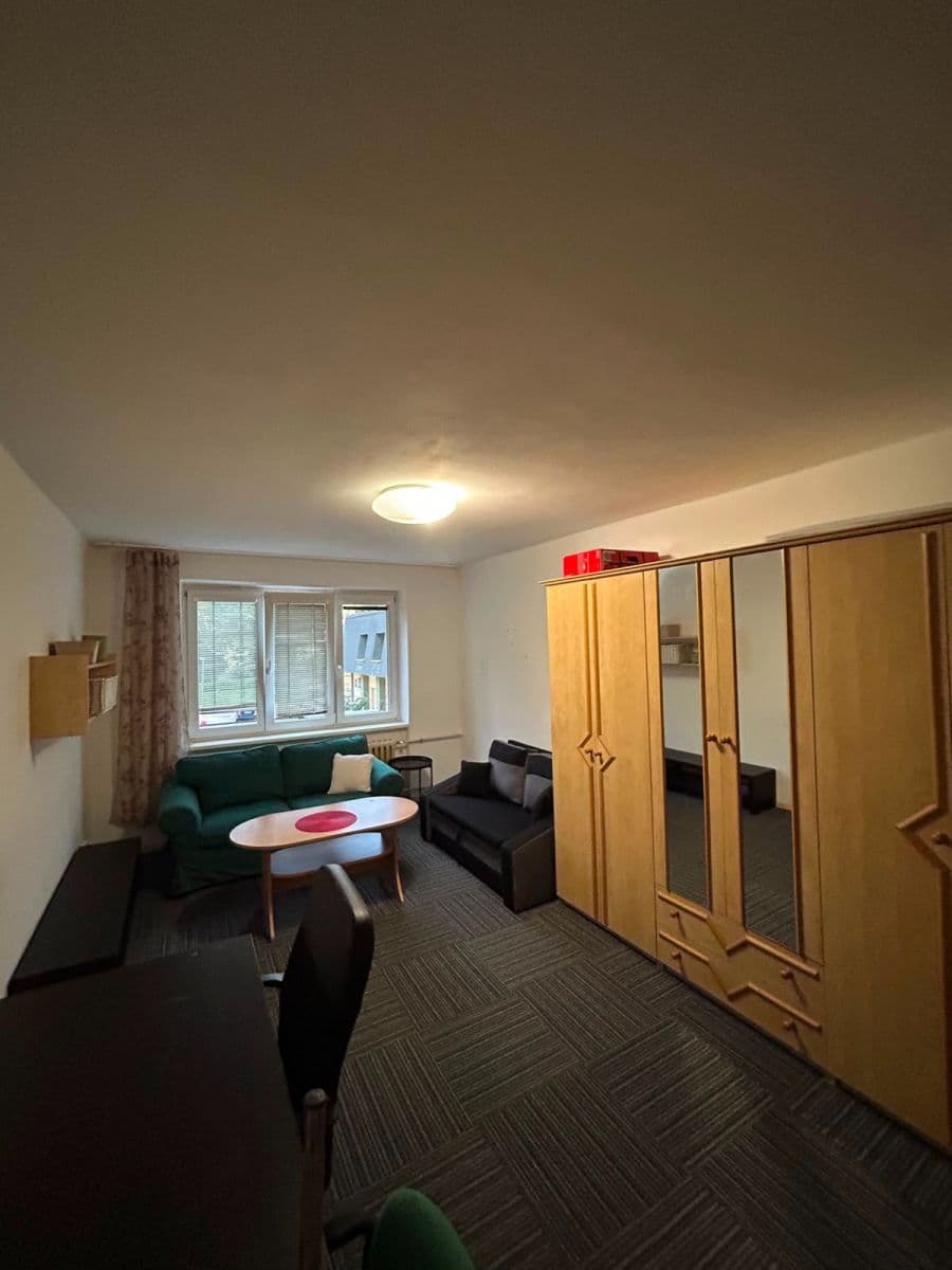 Pronájem bytu 2+1 50 m², Sokolovská, Praha, Praha Pronájem bytu 2+1 50 m², Sokolovská, Praha, Praha