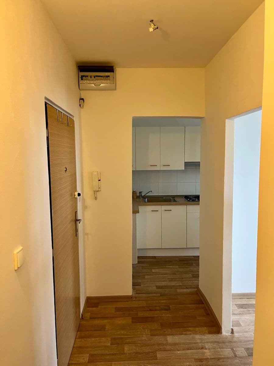 Pronájem bytu 3+kk 70 m², Hoření, Ústí nad Labem, Ústecký kraj Pronájem bytu 3+kk 70 m², Hoření, Ústí nad Labem, Ústecký kraj