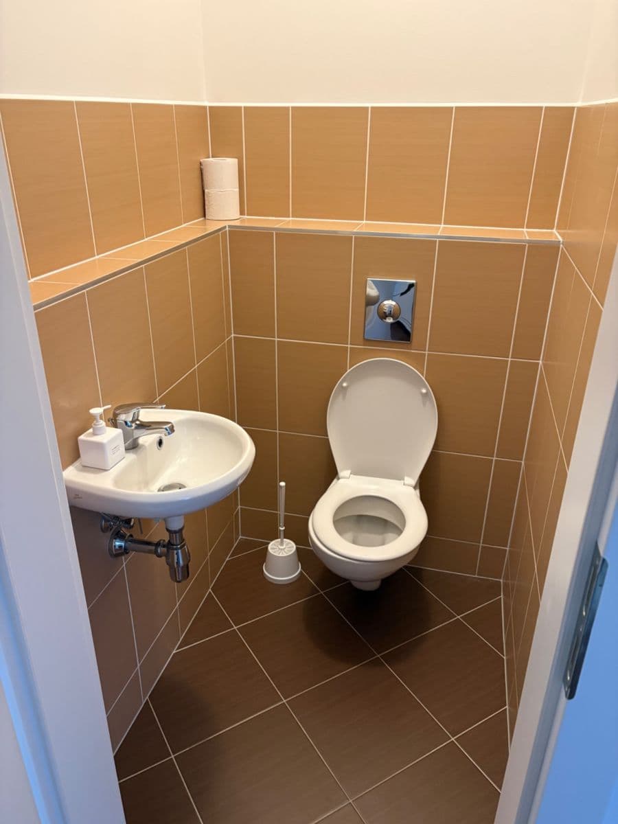 Pronájem bytu 2+kk 64 m², Nad Smetankou, Praha, Praha Pronájem bytu 2+kk 64 m², Nad Smetankou, Praha, Praha