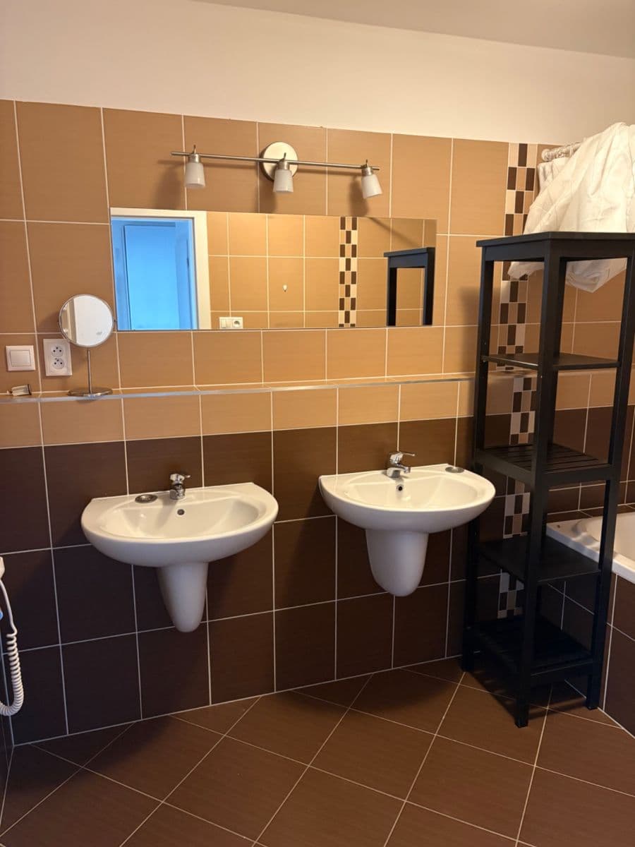 Pronájem bytu 2+kk 64 m², Nad Smetankou, Praha, Praha Pronájem bytu 2+kk 64 m², Nad Smetankou, Praha, Praha