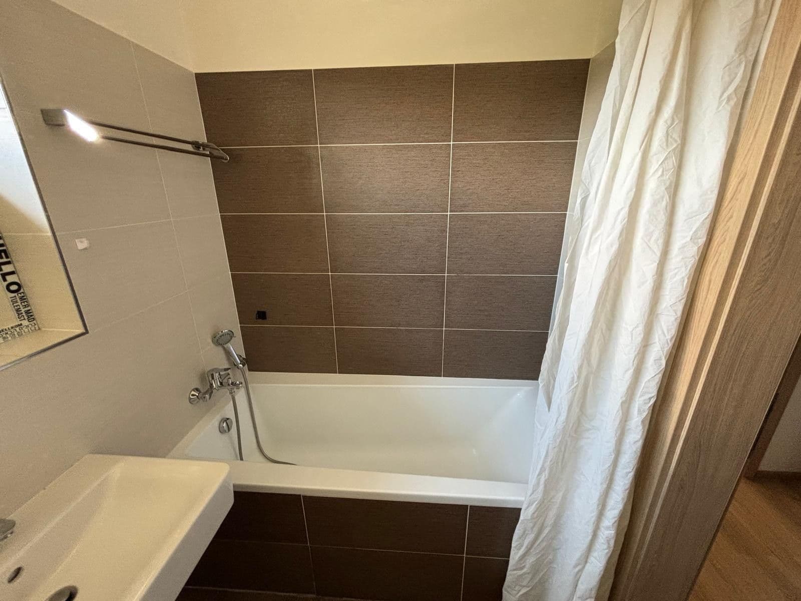 Pronájem bytu 1+kk 42 m², Počernická, Praha, Praha Pronájem bytu 1+kk 42 m², Počernická, Praha, Praha