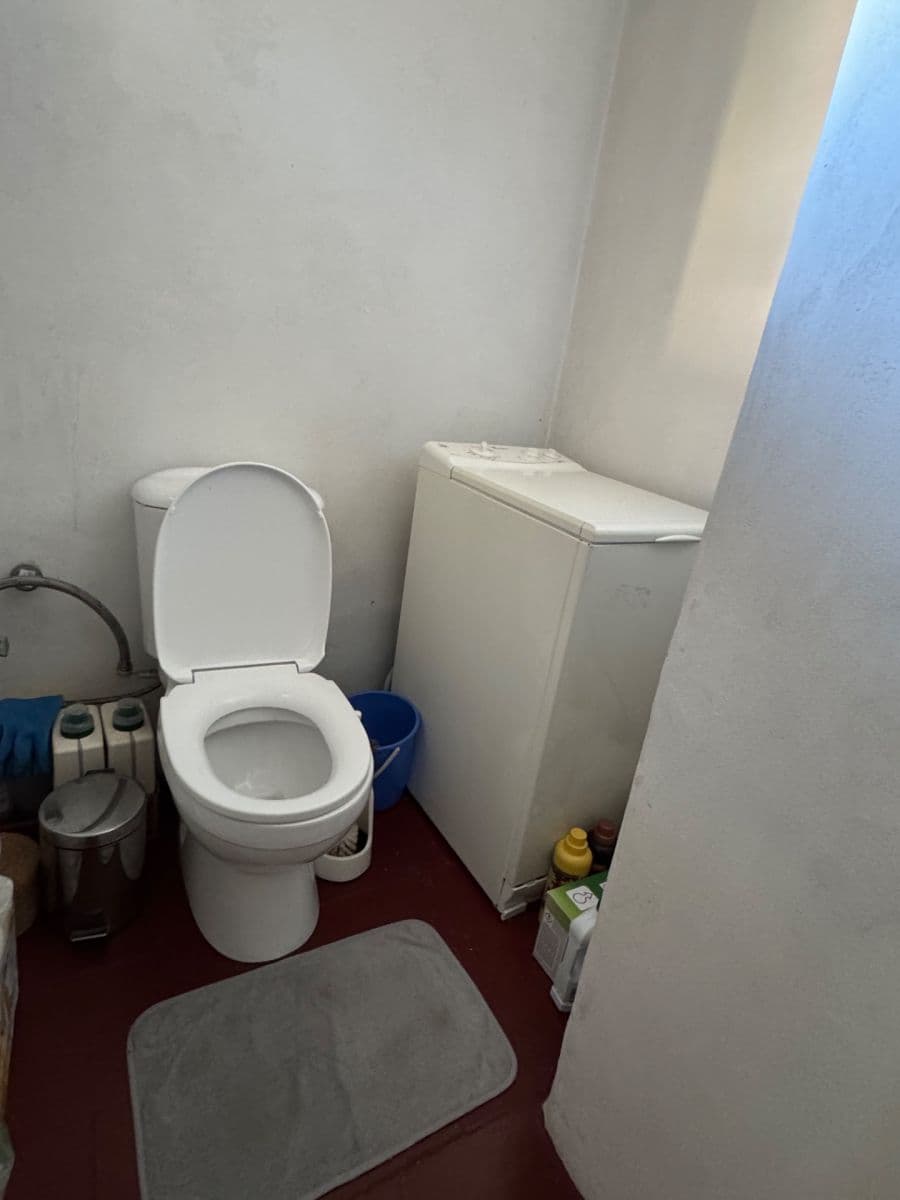 Pronájem bytu 2+1 18 m², J. Š. Baara, České Budějovice, Jihočeský kraj Pronájem bytu 2+1 18 m², J. Š. Baara, České Budějovice, Jihočeský kraj