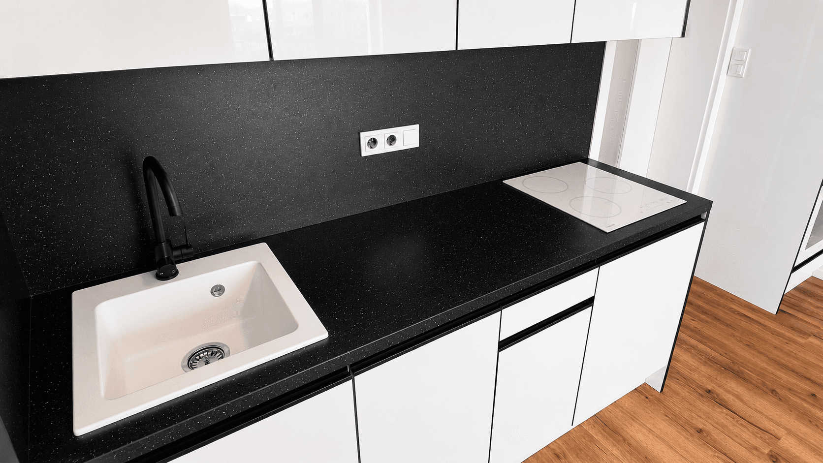 Pronájem bytu 2+kk 48 m², Kardašovská, Praha, Praha Pronájem bytu 2+kk 48 m², Kardašovská, Praha, Praha