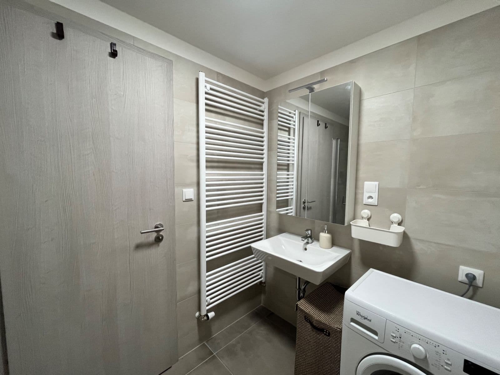 Pronájem bytu 1+kk 34 m², Poděbradská, Praha, Praha Pronájem bytu 1+kk 34 m², Poděbradská, Praha, Praha
