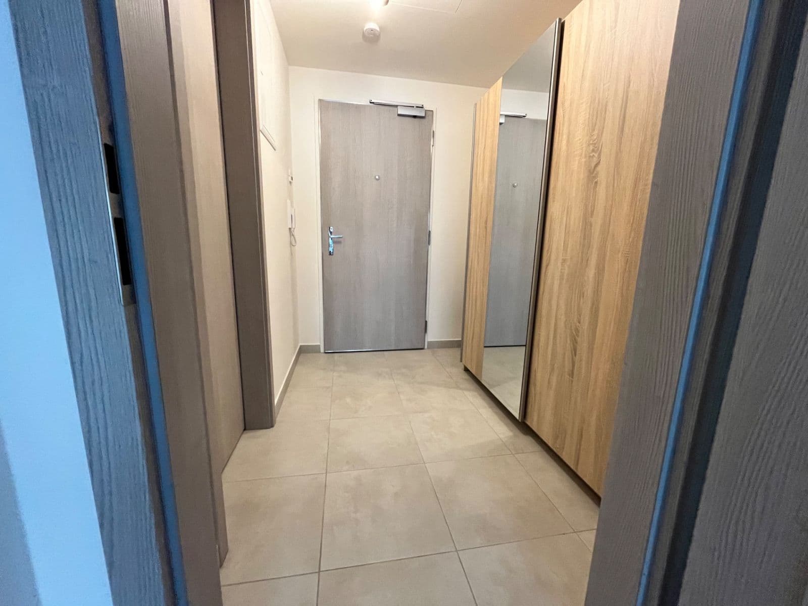Pronájem bytu 1+kk 34 m², Poděbradská, Praha, Praha Pronájem bytu 1+kk 34 m², Poděbradská, Praha, Praha