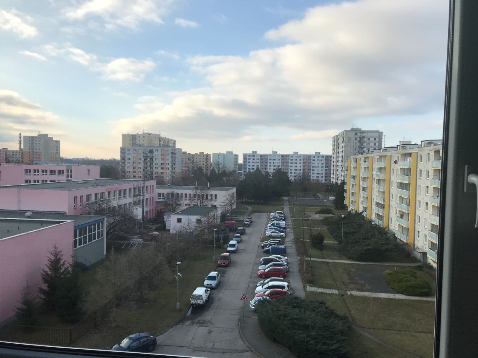 Pronájem bytu 2+1 59 m², Erno Košťála, Pardubice, Pardubický kraj Pronájem bytu 2+1 59 m², Erno Košťála, Pardubice, Pardubický kraj
