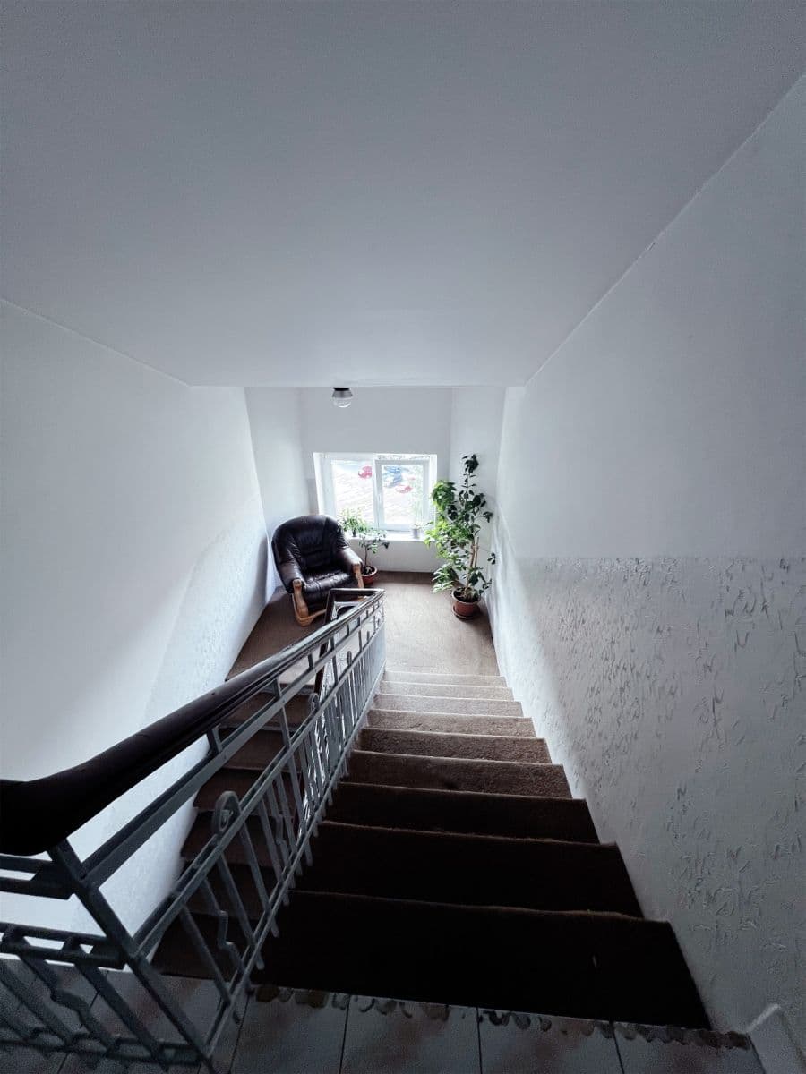 Pronájem bytu 1+kk 25 m², Bělohorská, Praha, Praha Pronájem bytu 1+kk 25 m², Bělohorská, Praha, Praha