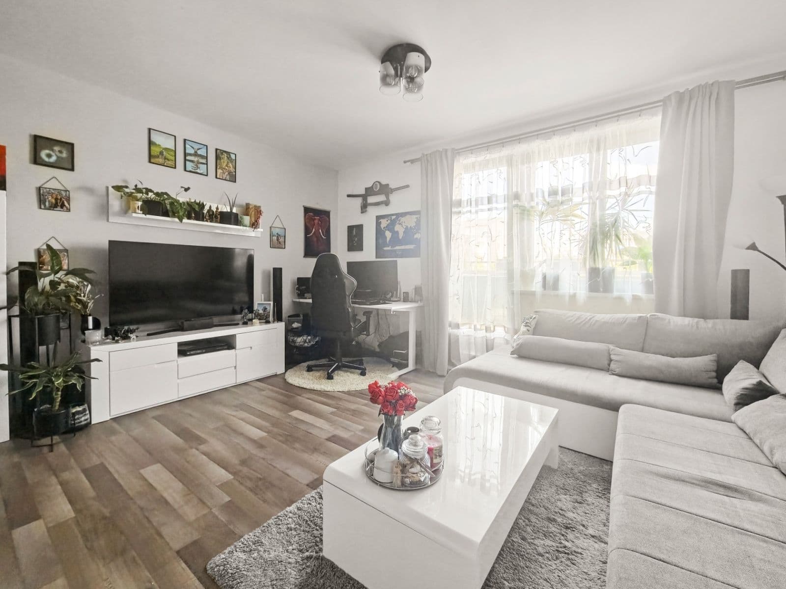 Prodej bytu 2+kk 53 m², Uherova, Chýně, Středočeský kraj Prodej bytu 2+kk 53 m², Uherova, Chýně, Středočeský kraj