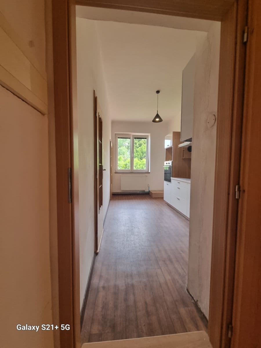 Pronájem bytu 2+1 60 m², Josefa Hory, Teplice, Ústecký kraj Pronájem bytu 2+1 60 m², Josefa Hory, Teplice, Ústecký kraj