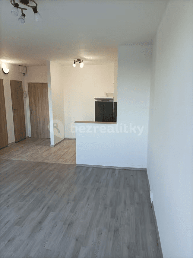 Prodej bytu 2+kk 39 m², Kojetická, Neratovice, Středočeský kraj Prodej bytu 2+kk 39 m², Kojetická, Neratovice, Středočeský kraj
