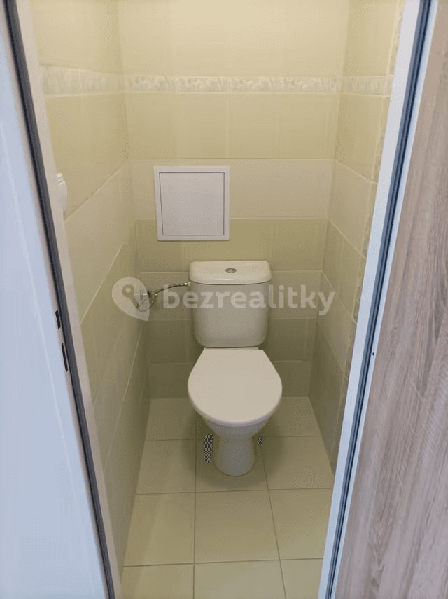 Prodej bytu 2+kk 39 m², Kojetická, Neratovice, Středočeský kraj Prodej bytu 2+kk 39 m², Kojetická, Neratovice, Středočeský kraj