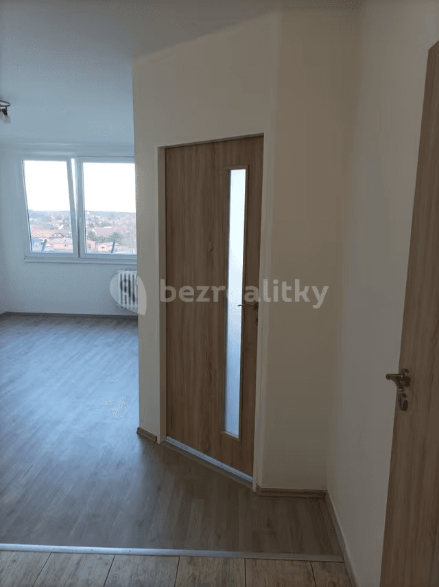 Prodej bytu 2+kk 39 m², Kojetická, Neratovice, Středočeský kraj Prodej bytu 2+kk 39 m², Kojetická, Neratovice, Středočeský kraj
