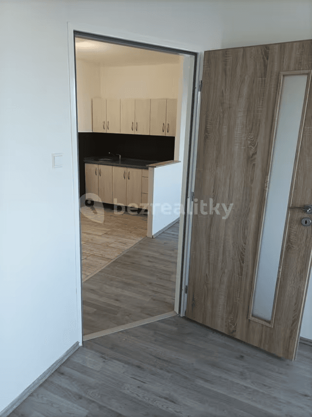 Prodej bytu 2+kk 39 m², Kojetická, Neratovice, Středočeský kraj Prodej bytu 2+kk 39 m², Kojetická, Neratovice, Středočeský kraj