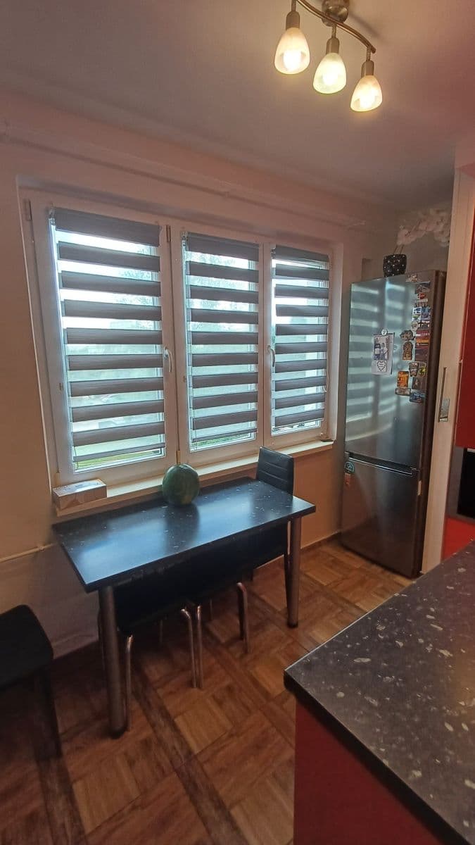 Prodej bytu 4+1 71 m², Dánská, Kladno, Středočeský kraj Prodej bytu 4+1 71 m², Dánská, Kladno, Středočeský kraj