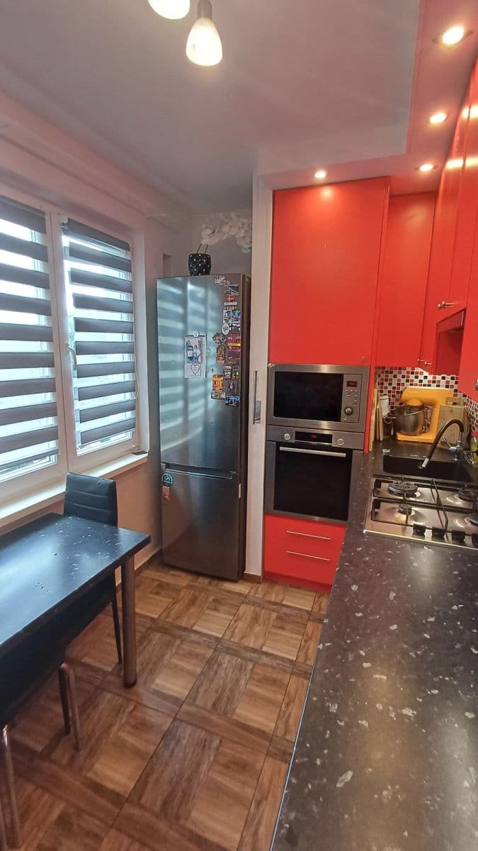 Prodej bytu 4+1 71 m², Dánská, Kladno, Středočeský kraj Prodej bytu 4+1 71 m², Dánská, Kladno, Středočeský kraj