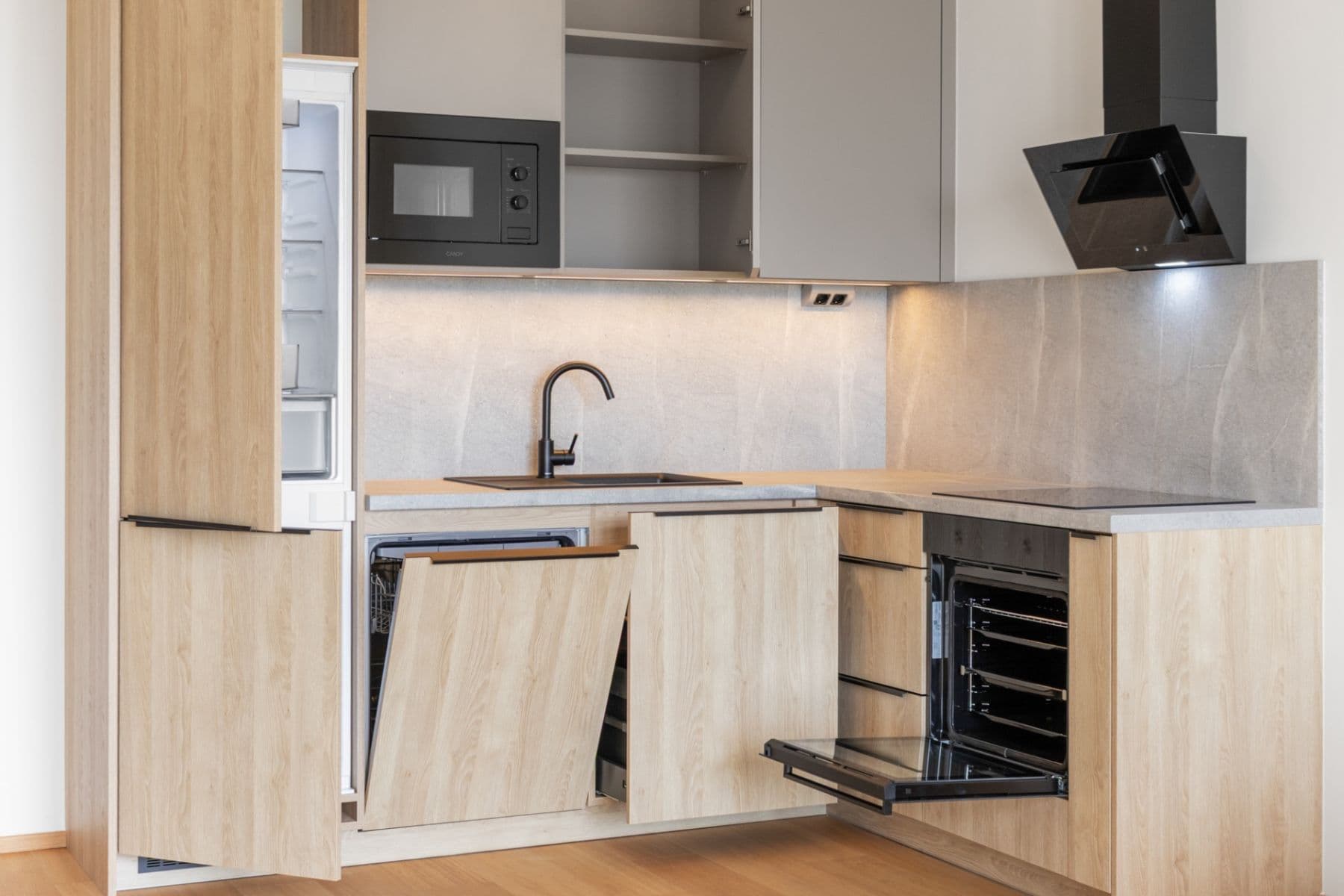 Pronájem bytu 1+kk 34 m², V Třešňovce, Praha, Praha Pronájem bytu 1+kk 34 m², V Třešňovce, Praha, Praha