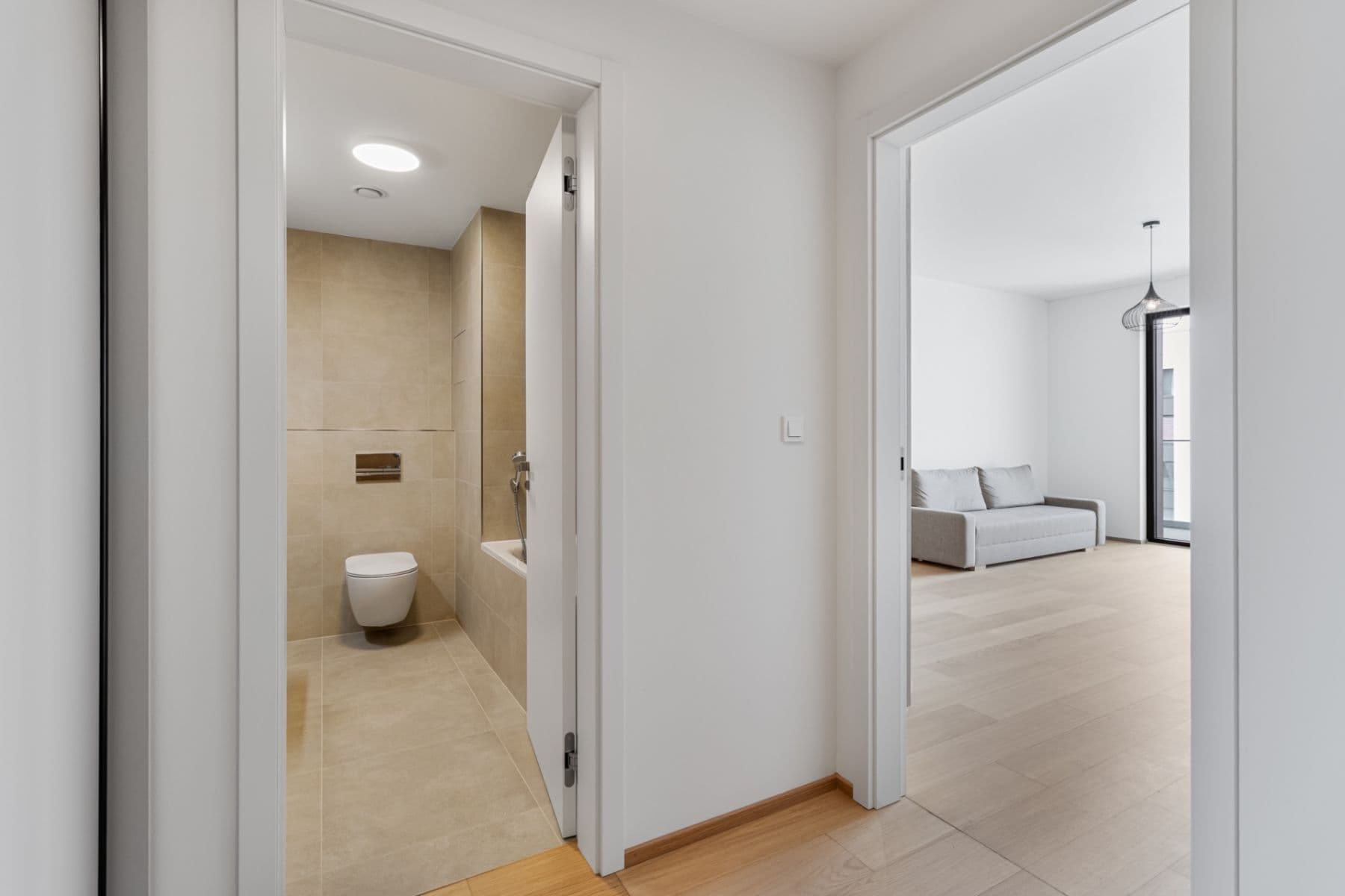 Pronájem bytu 1+kk 34 m², V Třešňovce, Praha, Praha Pronájem bytu 1+kk 34 m², V Třešňovce, Praha, Praha