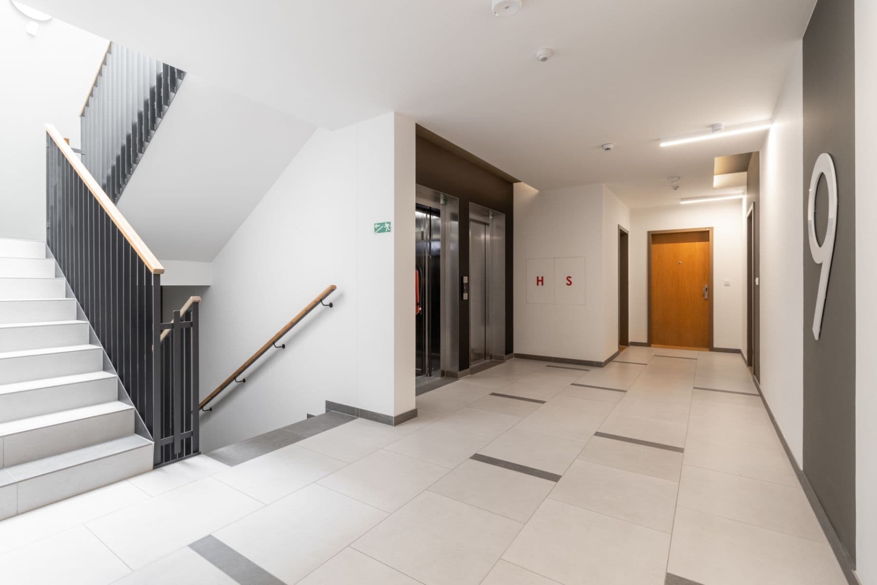 Pronájem bytu 1+kk 34 m², V Třešňovce, Praha, Praha Pronájem bytu 1+kk 34 m², V Třešňovce, Praha, Praha