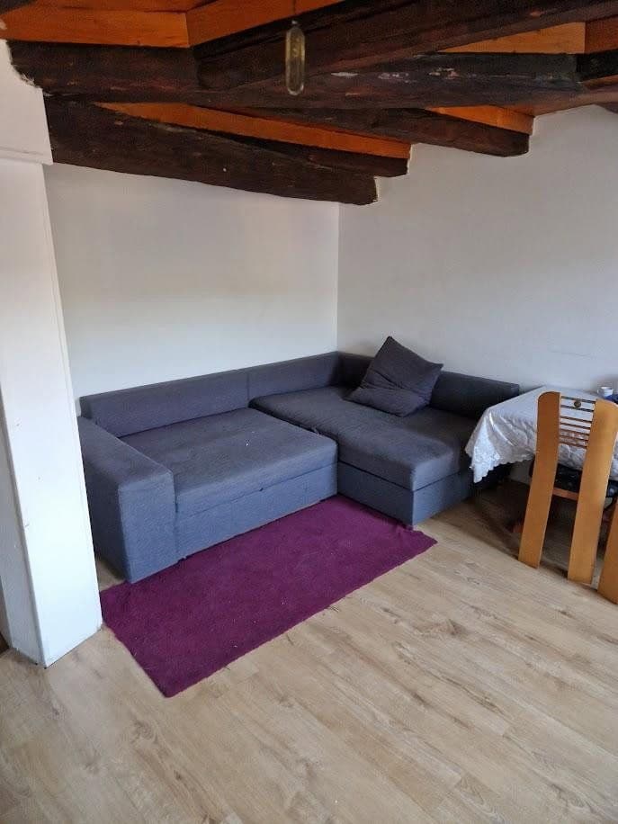 Pronájem bytu 3+1 75 m², Heinrich-Maulick-Straße 53, Mundelsheim, Bádensko-Württembersko Pronájem bytu 3+1 75 m², Heinrich-Maulick-Straße 53, Mundelsheim, Bádensko-Württembersko