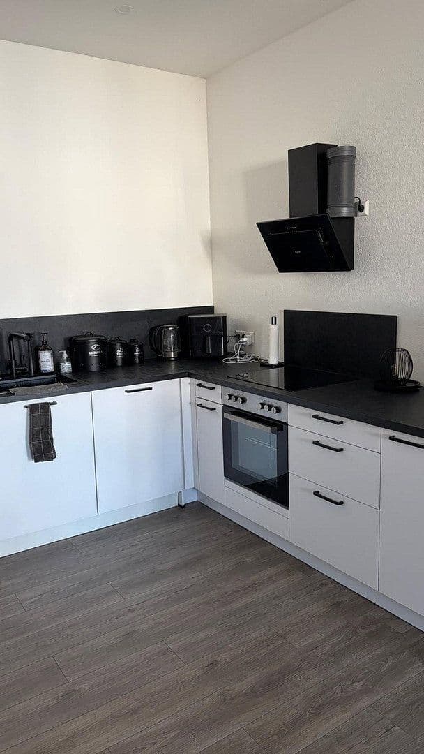 Pronájem bytu 4+kk 110 m², Hambrücken, Bádensko-Württembersko Pronájem bytu 4+kk 110 m², Hambrücken, Bádensko-Württembersko
