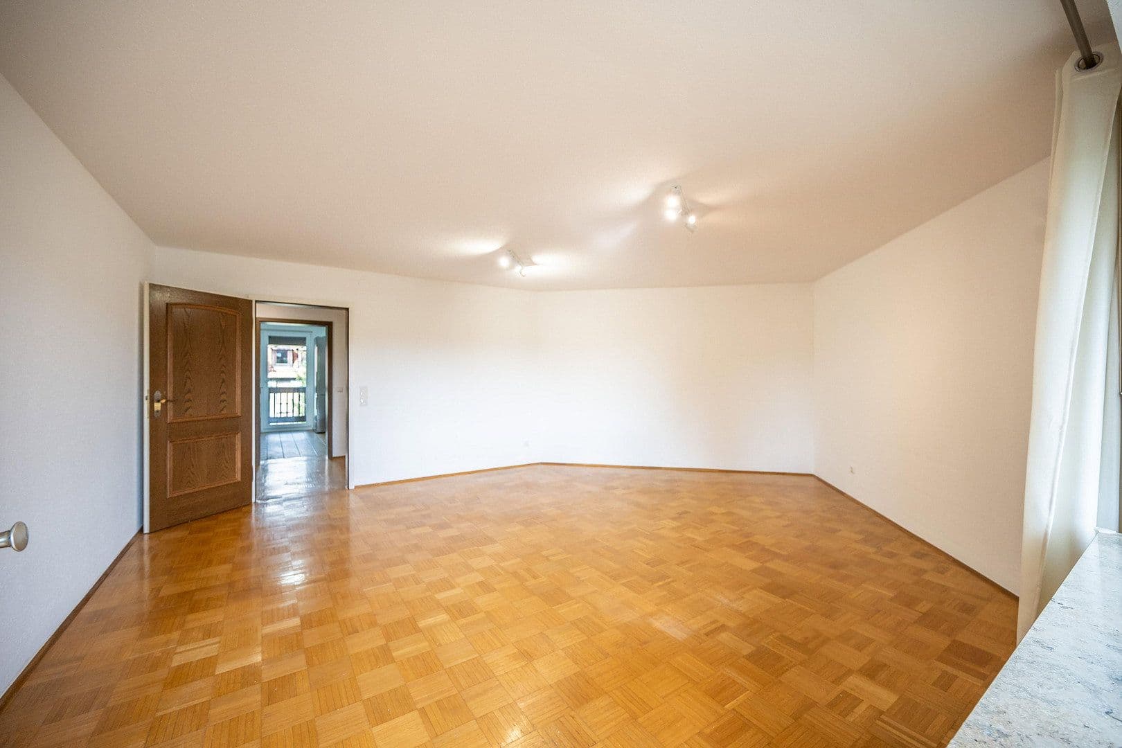 Prodej bytu 3+1 90 m², Emil Warburg Weg 28, Bayreuth, Bavorsko Prodej bytu 3+1 90 m², Emil Warburg Weg 28, Bayreuth, Bavorsko