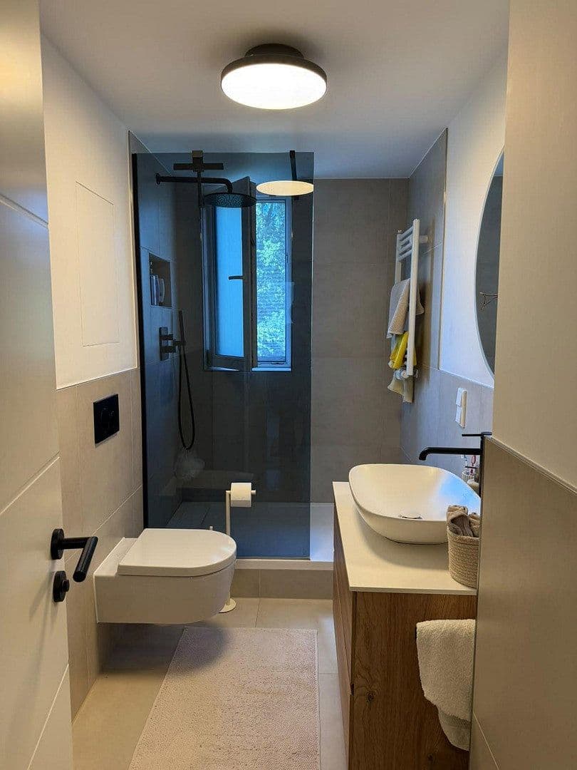 Prodej bytu 3+1 75 m², Duisburg, Severní Porýní-Vestfálsko Prodej bytu 3+1 75 m², Duisburg, Severní Porýní-Vestfálsko