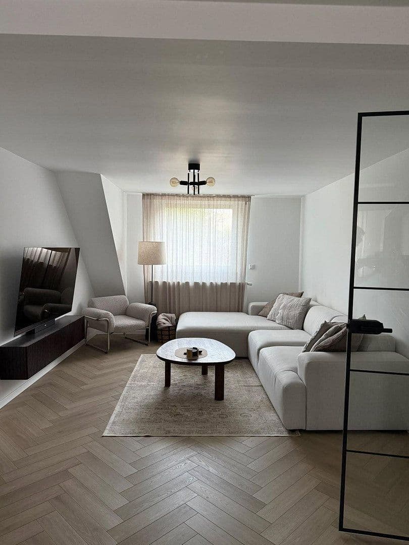 Prodej bytu 3+1 75 m², Duisburg, Severní Porýní-Vestfálsko Prodej bytu 3+1 75 m², Duisburg, Severní Porýní-Vestfálsko