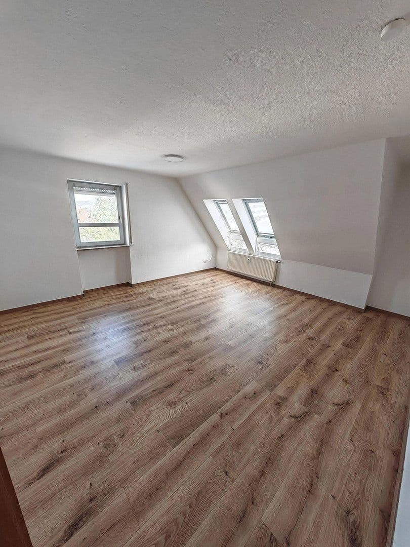 Pronájem bytu 2+1 52 m², Heilbronn, Bádensko-Württembersko Pronájem bytu 2+1 52 m², Heilbronn, Bádensko-Württembersko